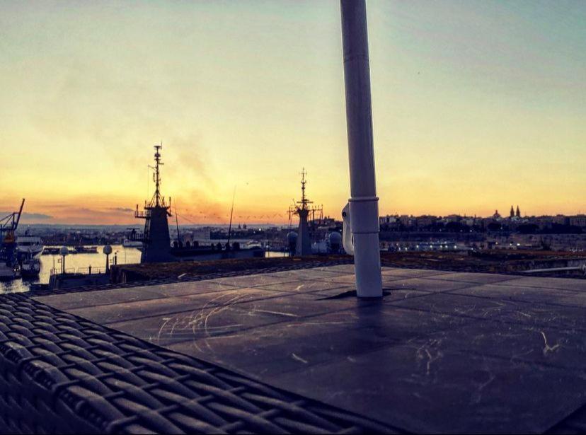 Malta Suites Senglea Eksteriør bilde