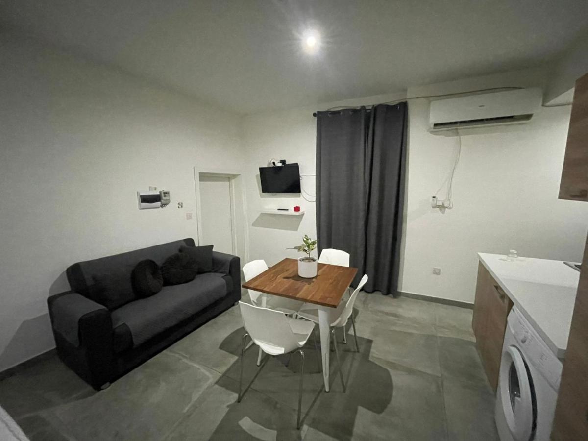 Malta Suites Senglea Eksteriør bilde